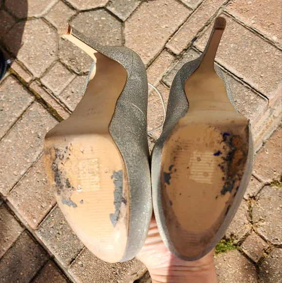 ALDO WOMEN SHOES. Color Silver. Size 37 - Picture 7 of 7